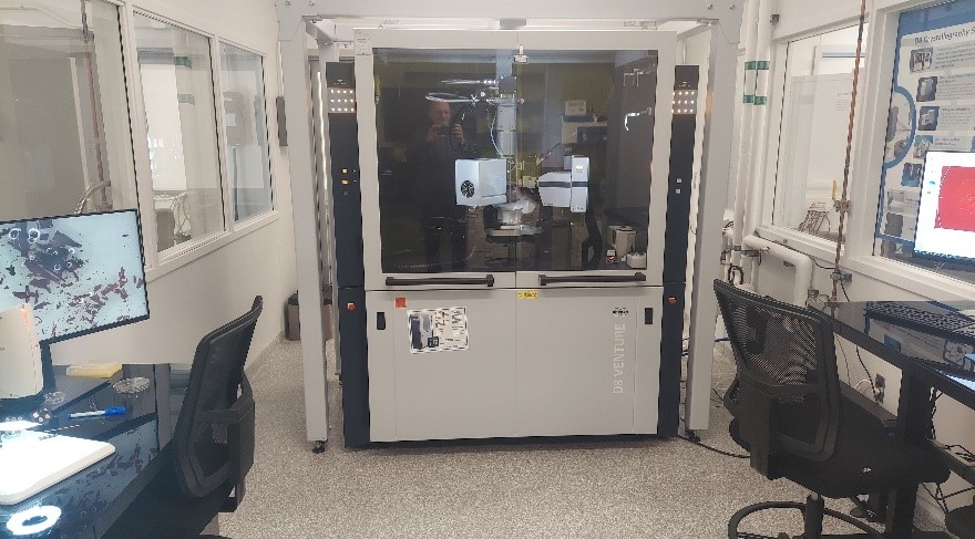 Bruker D8 Venture Duo single crystal diffractometer